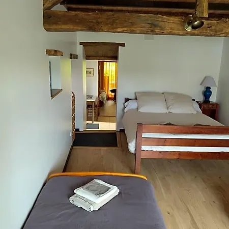 Domaine De Seguela Bed & Breakfast